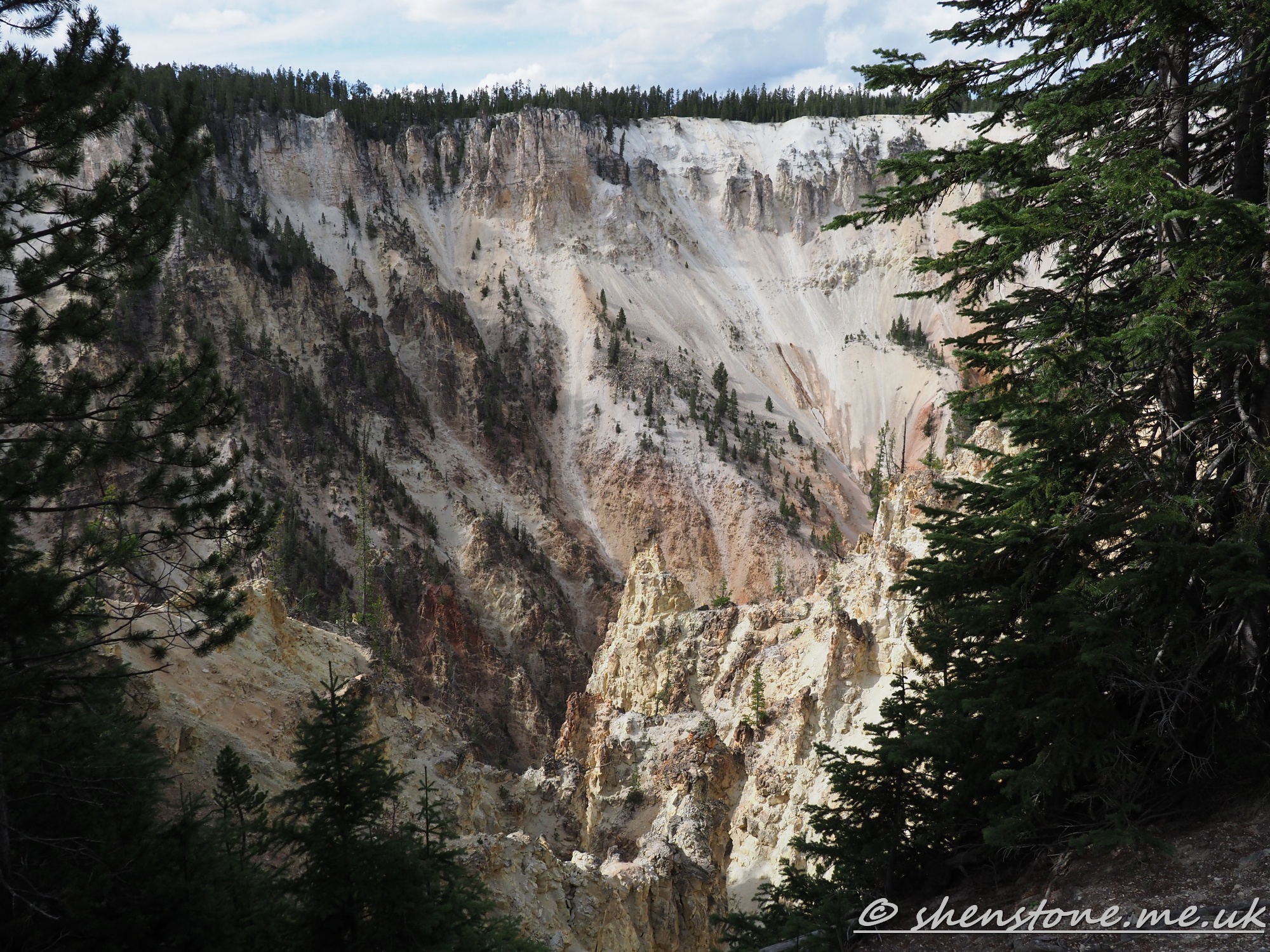 Grand Canyon of the Yellowstone, Yellowstone National Park, Wyoming, USA