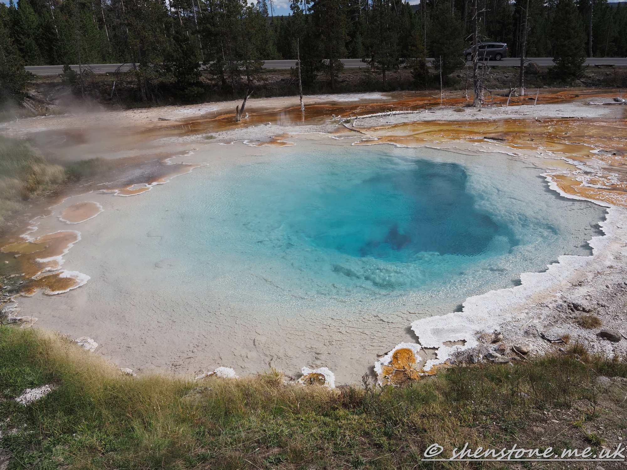 Celestine Pool, Fountains Paintpots, Yellowstone National Park, Wyoming, USA